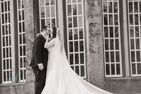 Jasmine and Ben's Fonthill Castle wedding