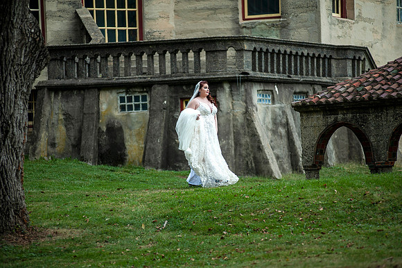 Fonthill Castle wedding Jasmine and Benjamin