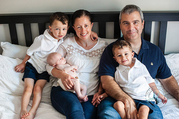 In home newborn session