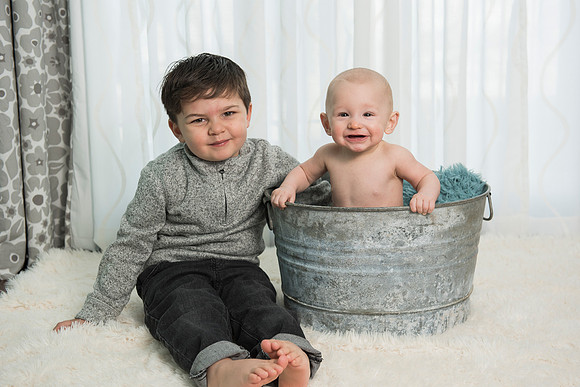baby Tyler sitting up