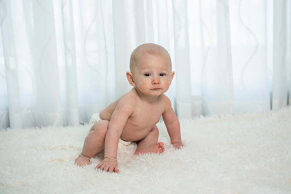baby Tyler sitting up