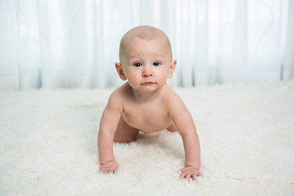 baby Tyler sitting up