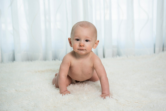 baby Tyler sitting up