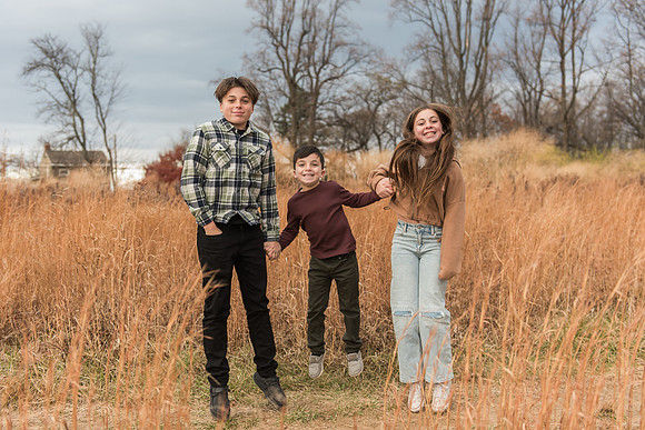 Slaven family 2024 Andorra meadows