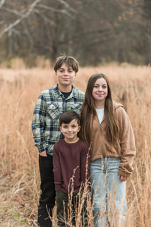 Slaven family 2024 Andorra meadows