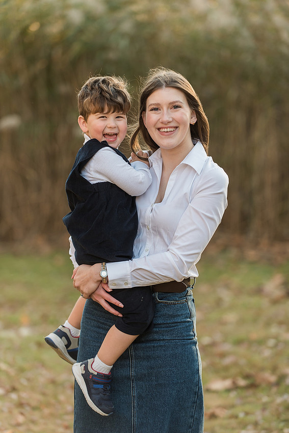 The Willows golden hour family session 2024