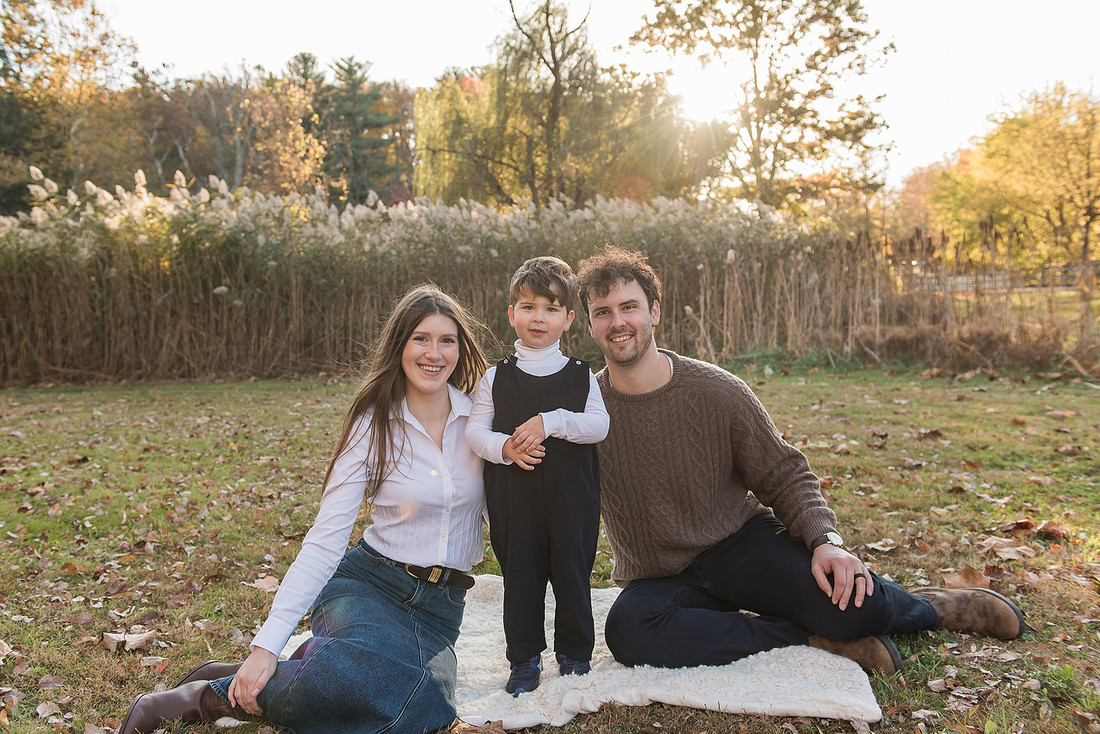 The Willows golden hour family session 2024