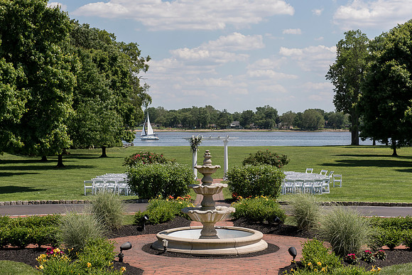 Julie and Ryan's Pen Ryn wedding